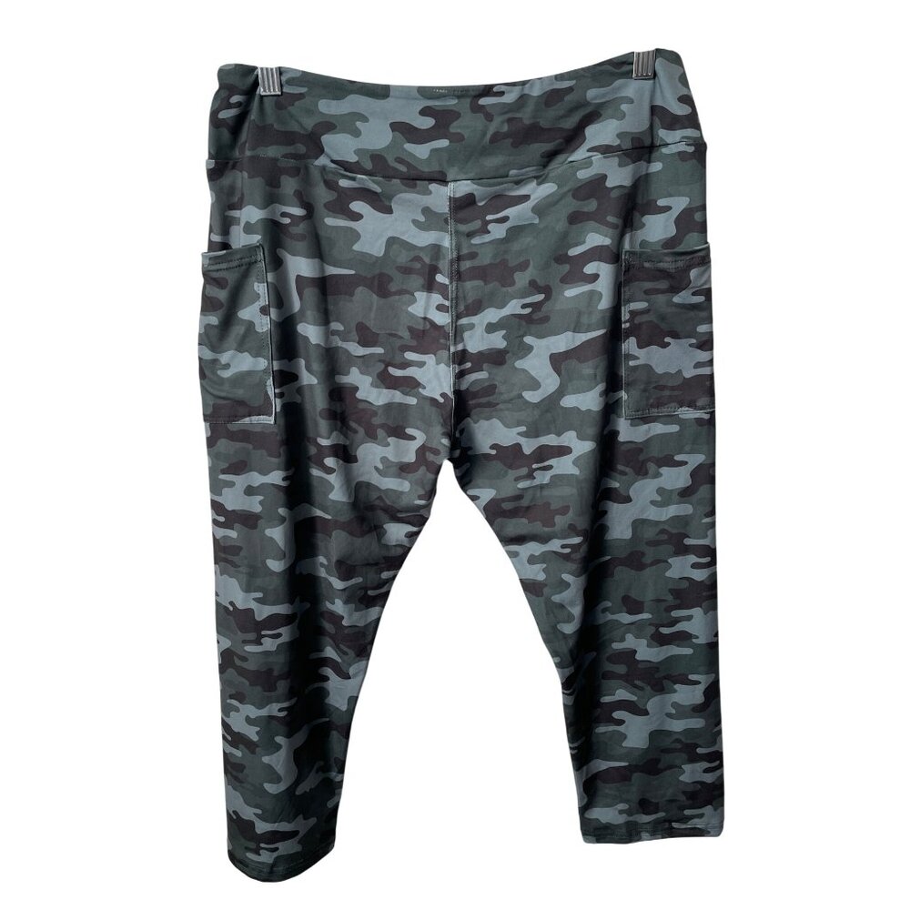 Julia Rose Camo Capri Leggings Tall and Curvy 12-18 Green Athleisure Workout Gym